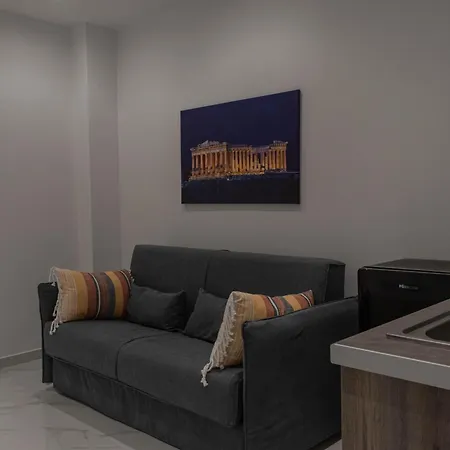 Athens Jacuzzi Apartment-2